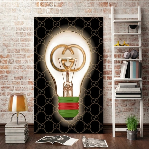 Luxury and Designer ShareShow Today @ 12:00pm EST - Picture 2 of 5